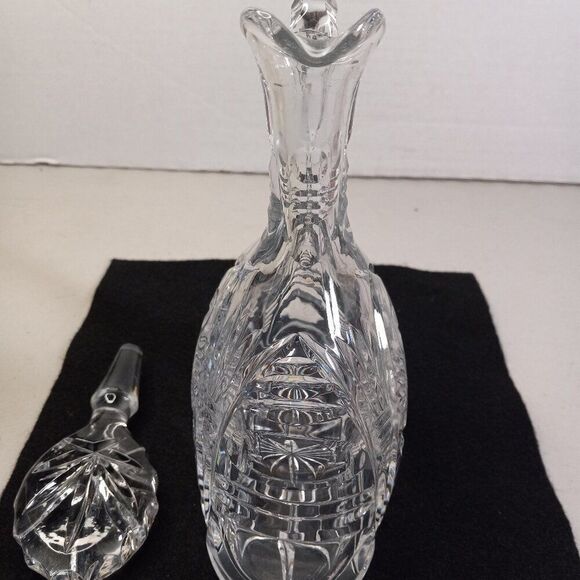 Clear Crystal Decanter with Handle large Flat Shaped Stopper Barware Cottagecore - Picture 8 of 9